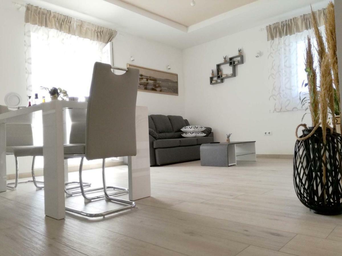 Apartments Dalmatino Rukavac  Eksteriør billede